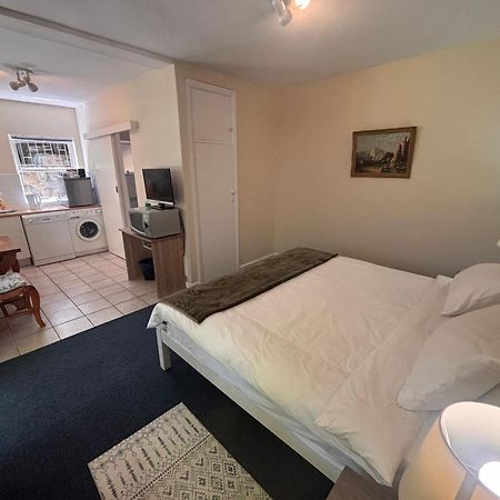 Highlands Self Catering Daire Cape Town Dış mekan fotoğraf